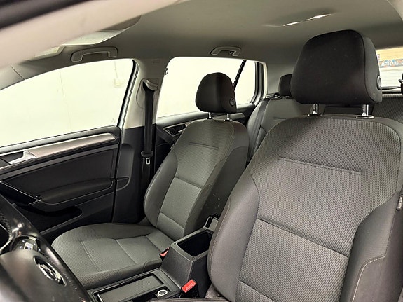 Volkswagen Golf-Serie 11 of 27