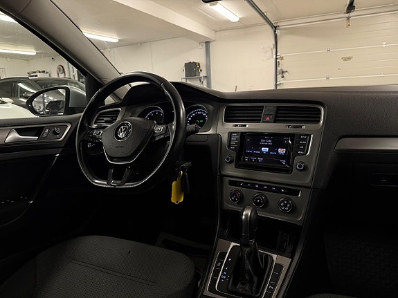 Volkswagen Golf-Serie 19 of 27