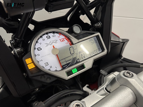 BMW Motorrad S 1000 XR Dynamic Leo Vince 17 of 17