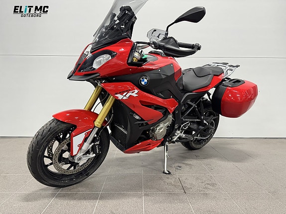 BMW Motorrad S 1000 XR Dynamic Leo Vince 14 of 17