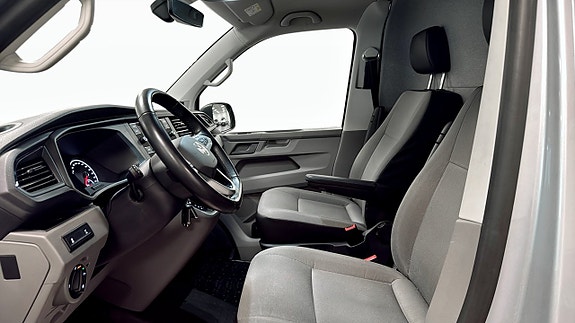 Volkswagen Transporter 11 of 12