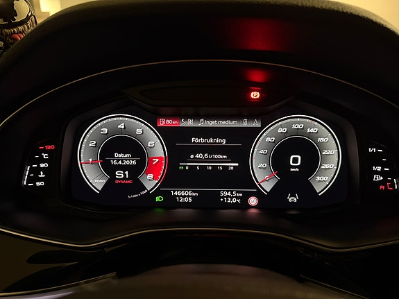 Audi SQ7 15 of 19
