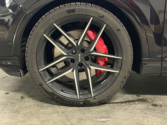 Audi SQ7 6 of 19
