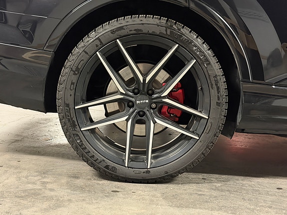 Audi SQ7 7 of 19