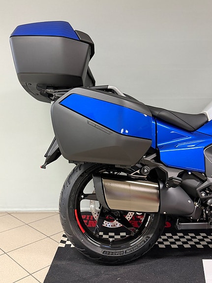 BMW R 1300 RT Auto 3 of 5