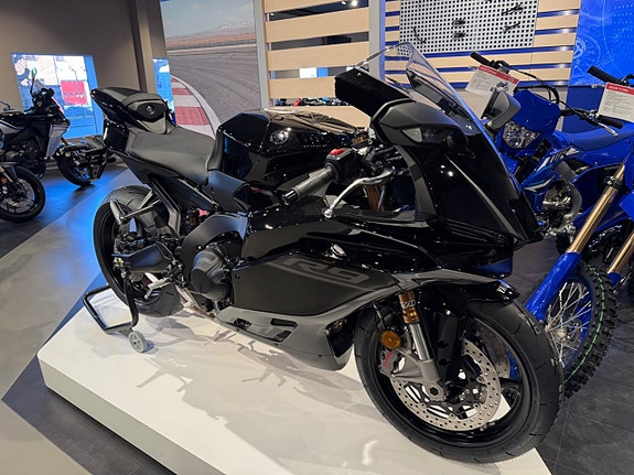 Yamaha R9  2026  Omgående leverans