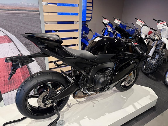 Yamaha R9  2026 Kampanj 3,45% / Räntefritt 2 of 6