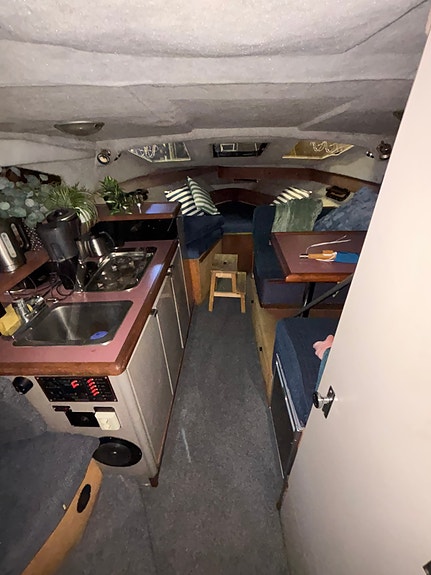 Bayliner 2555 Ciera Wide body 6 of 10