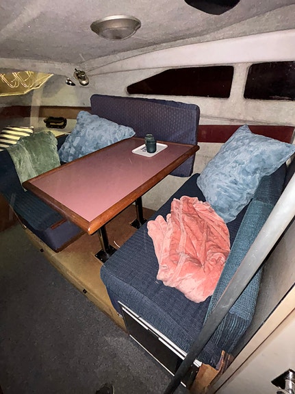 Bayliner 2555 Ciera Wide body 9 of 10