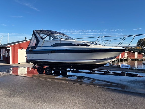 Bayliner 2555 Ciera Wide body 3 of 10