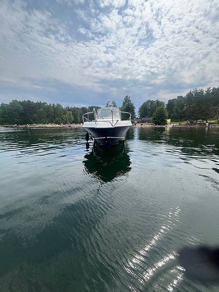 Ryds 23 WA - 04 - Mecruiser 4.3  - Nyservad - Polerad 3 of 12