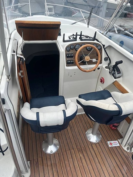 Ryds 23 WA - 04 - Mecruiser 4.3  - Nyservad - Polerad 10 of 12