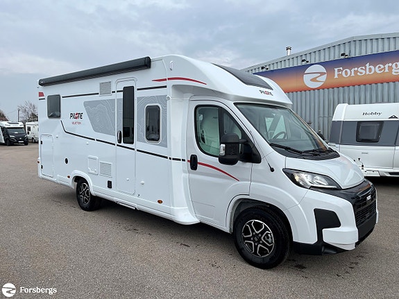 Pilote P720 FGJ SELECTION - Taksäng / 200W Solcell / Dieselpanna med elpatro