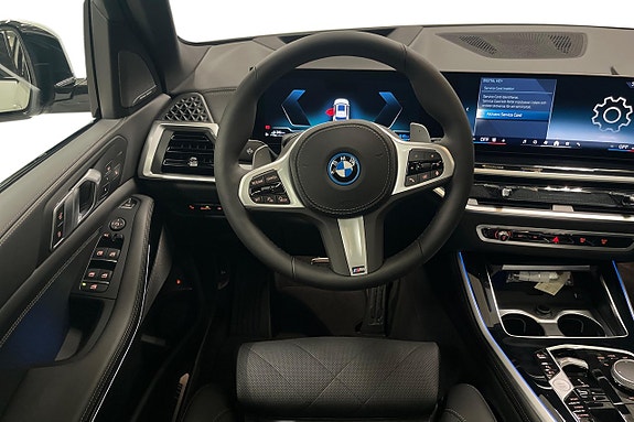 BMW X5 9 of 19