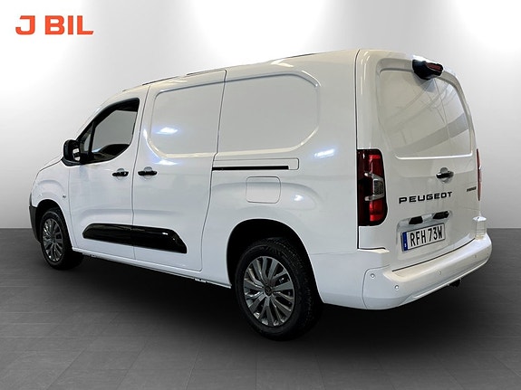 Peugeot Partner 2 of 14