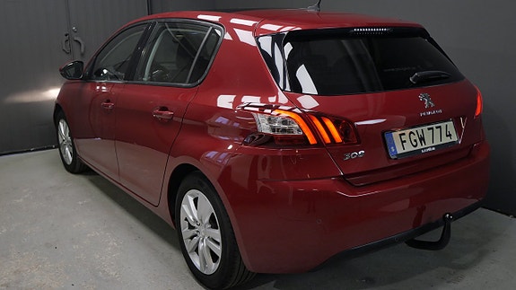 Peugeot 308 7 of 25