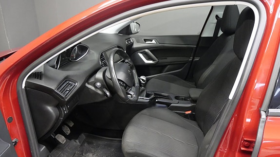 Peugeot 308 14 of 25