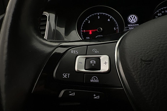 Volkswagen Golf Alltrack 15 of 25