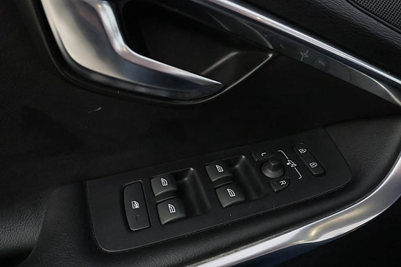 Volvo V40 21 of 24