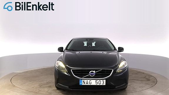 Volvo V40 24 of 24