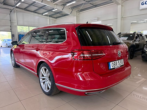 Volkswagen Passat 5 of 5