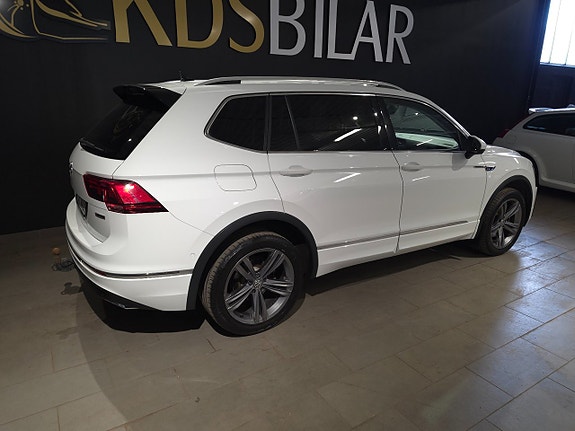 Volkswagen Tiguan Allspace 5 of 5