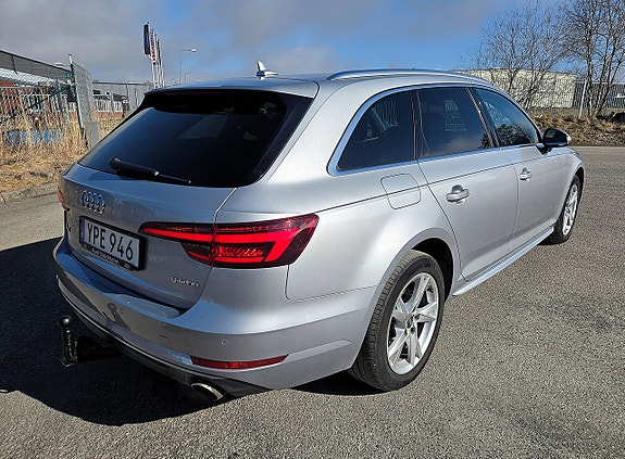 Audi A4 5 of 11