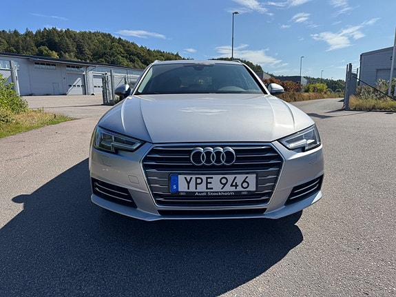 Audi A4 7 of 19