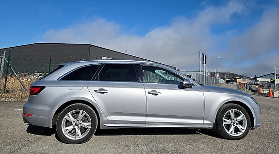 Audi A4 6 of 11
