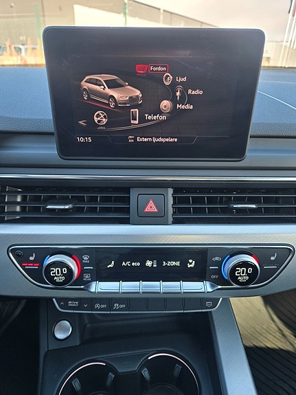 Audi A4 10 of 11
