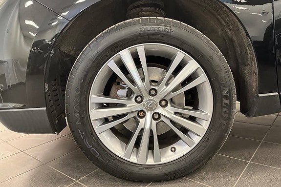 Lexus RX450h 25 of 25