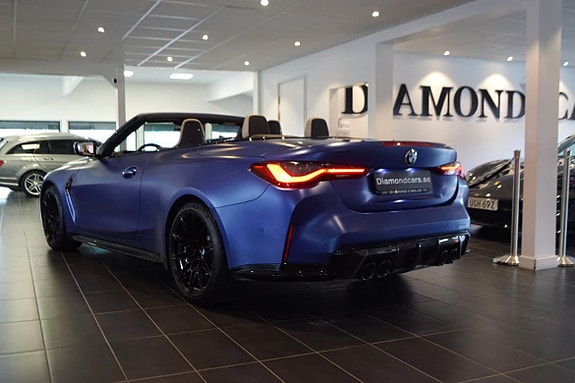 BMW M4 5 of 5