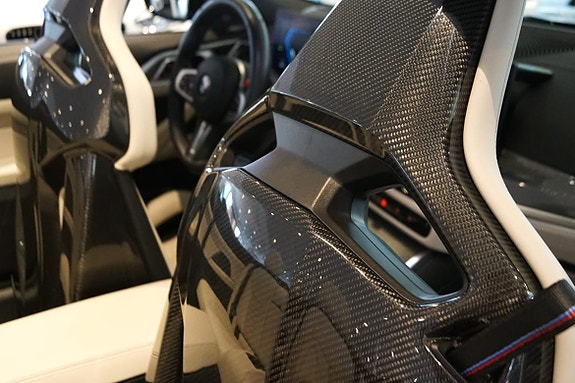 BMW M4 23 of 24