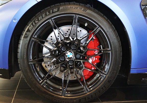 BMW M4 11 of 24