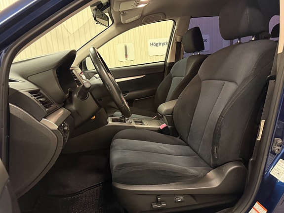 Subaru Outback 13 of 16