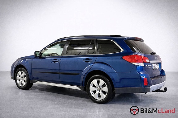 Subaru Outback 3 of 5