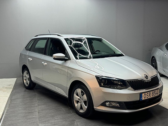 Skoda Fabia 2 of 5