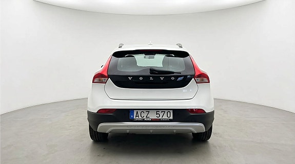 Volvo V40 Cross Country 5 of 5