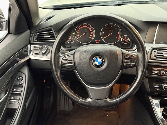 BMW 520 10 of 27
