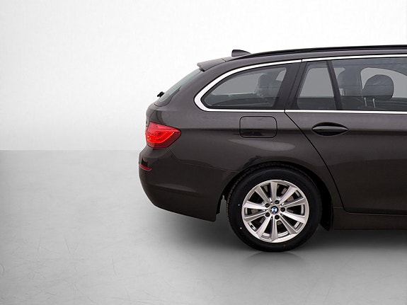 BMW 520 26 of 27