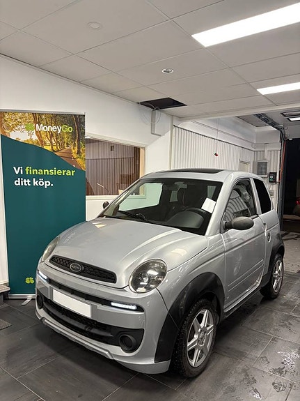 Mopedbil Microcar M.GO S&V däck (NY SERVAD & KAMREM BYTT)