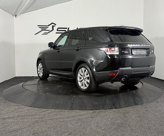 Land Rover Range Rover Sport 7 of 18