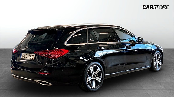 Mercedes-Benz C220 d 2 of 17