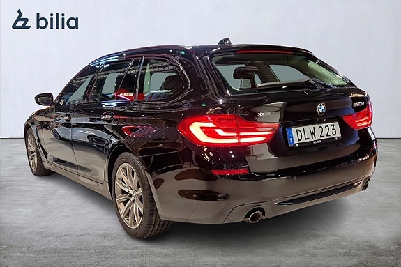 BMW 520d 2 of 5