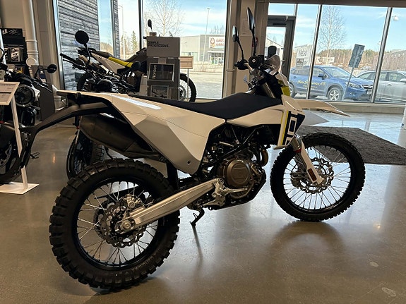 Husqvarna 701 ENDURO 3 of 4