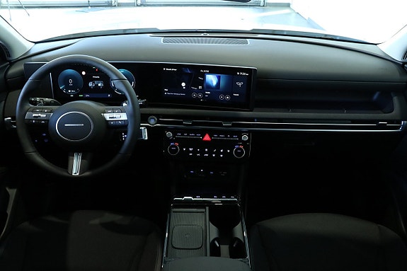 Hyundai Tucson 11 of 17