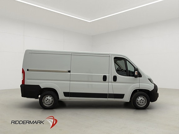 Peugeot Boxer 2 of 27
