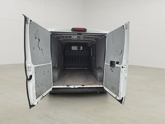Peugeot Boxer 10 of 27