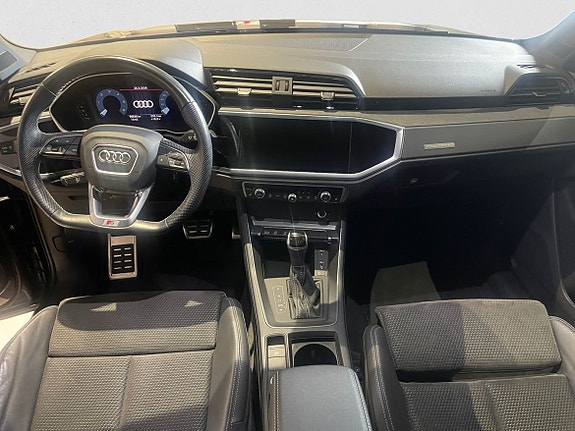 Audi Q3 8 of 10