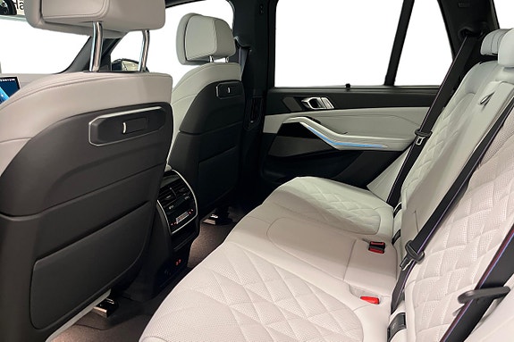 BMW X5 11 of 19